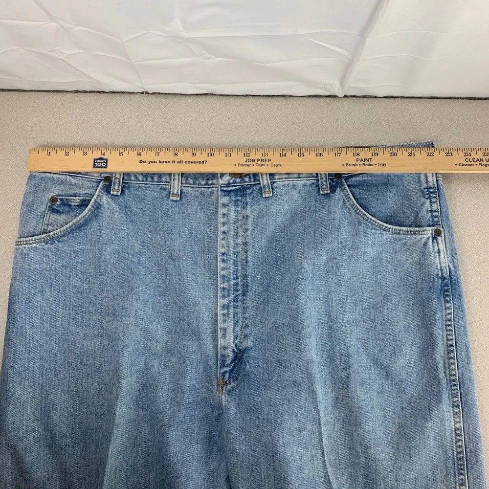 VTG Wrangler Rugged Wear Jeans Mens‎ 46x38 (44x35) Light Blue Straight USA Made